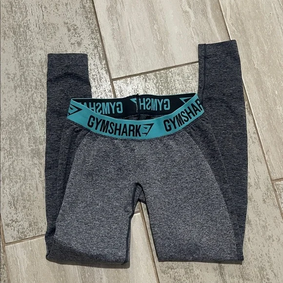 Gymshark Women's Gray and Purple Leggings bundle - Picture 3 of 7